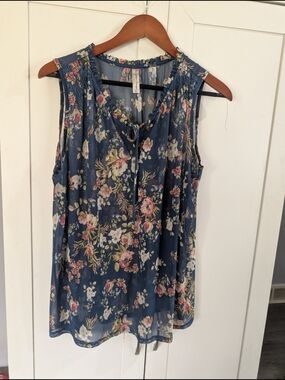 PerSeption Concept Blue Floral Sleeveless Tie-Neck Blouse